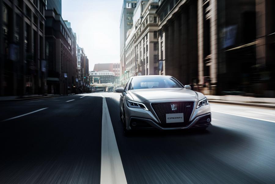  Toyota Crown RS Advance 2018 года  (фото 5 из 11)